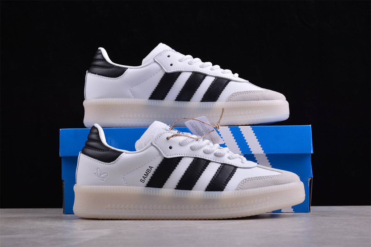 Samba XLG plataforma blanco, negro y dorado