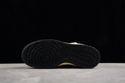 Dunk Low negro, crema y rosa pastel