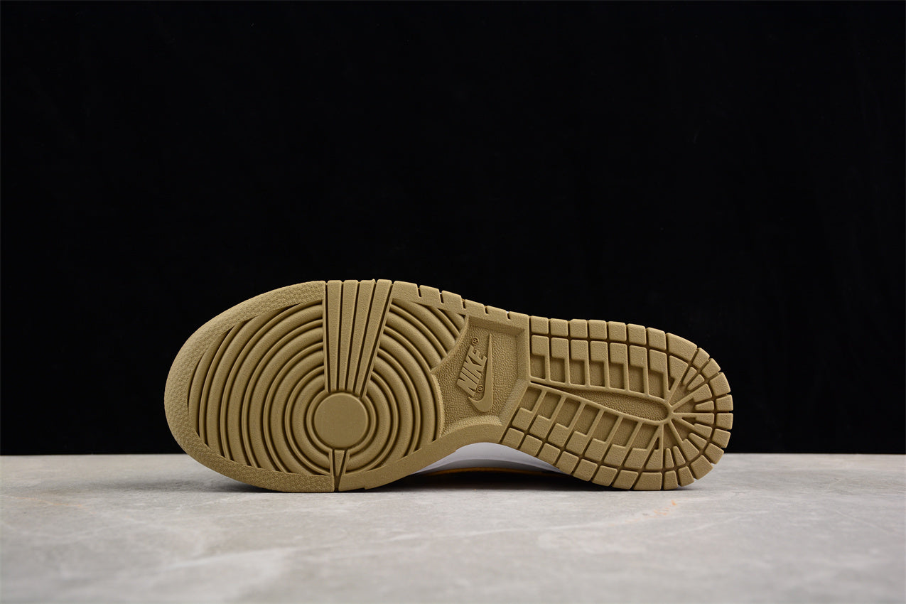 Dunk Low blanco, verde y amarillo