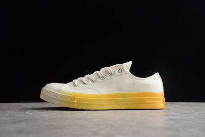 Chuck 70 Low beige y amarillo
