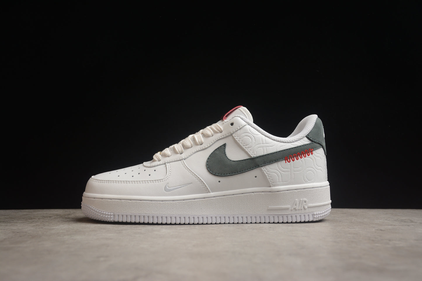 Air Force 1 Low blanco y verde oscuro