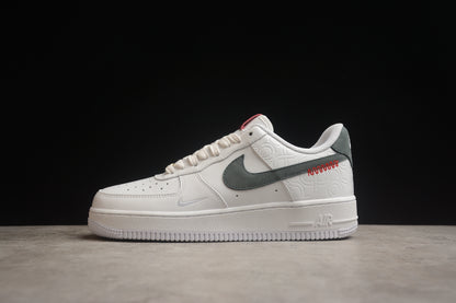 Air Force 1 Low blanco y verde oscuro