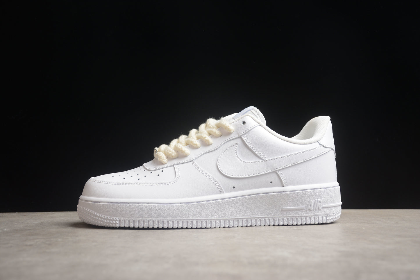 Air Force 1 07 LX blanco