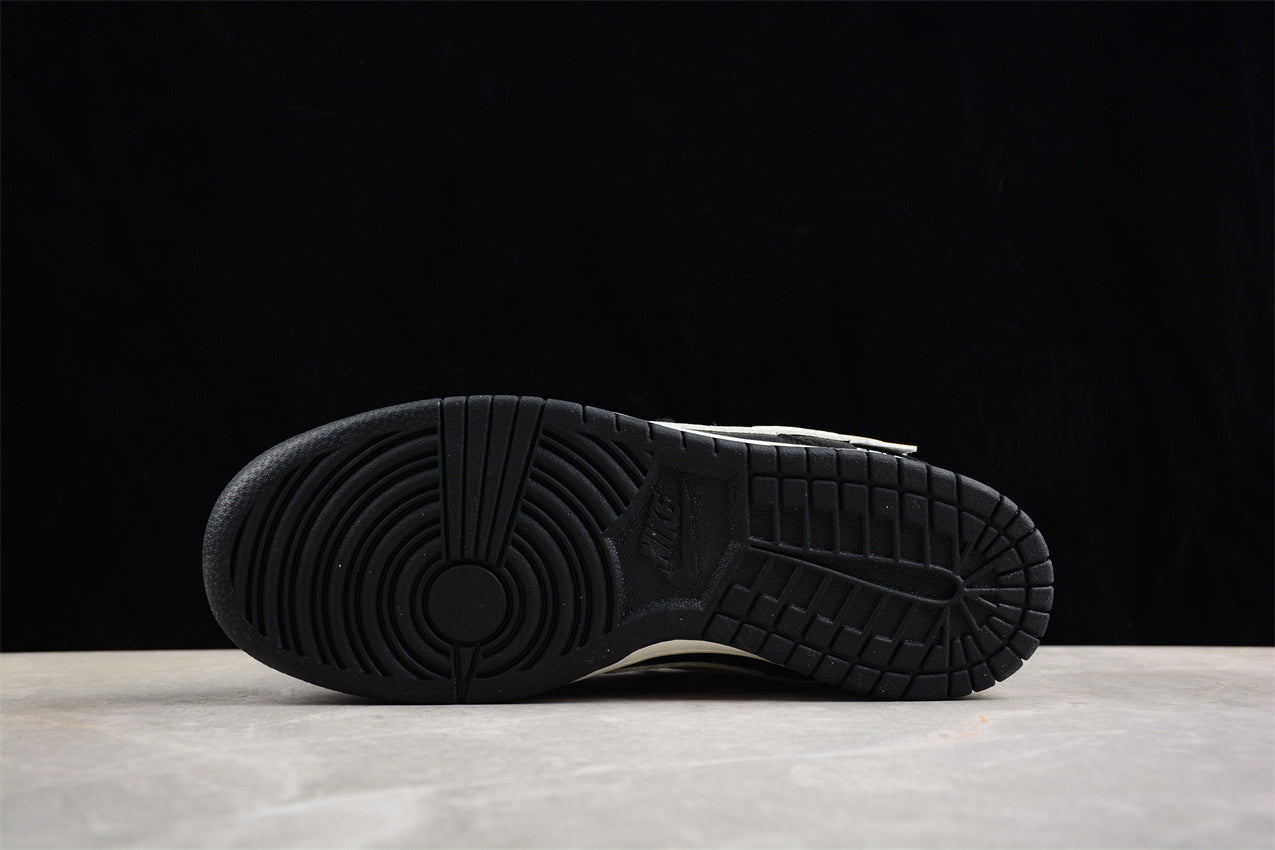 Dunk Low “Calsonic Nissan Impul” negro y blanco