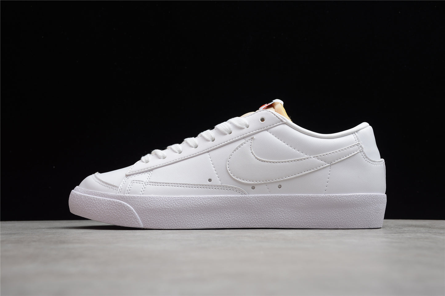 Blazer low '77 blanco