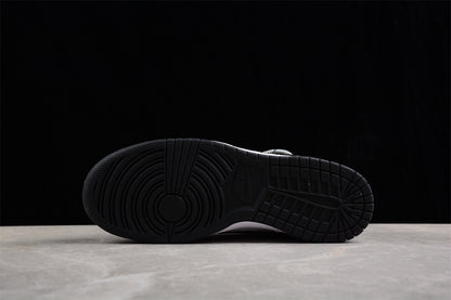 Dunk Low marrón, blanco y negro