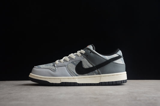 Dunk Low gris y off noir
