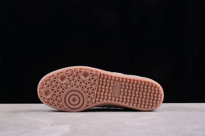 Samba Vegan verde menta y blanco