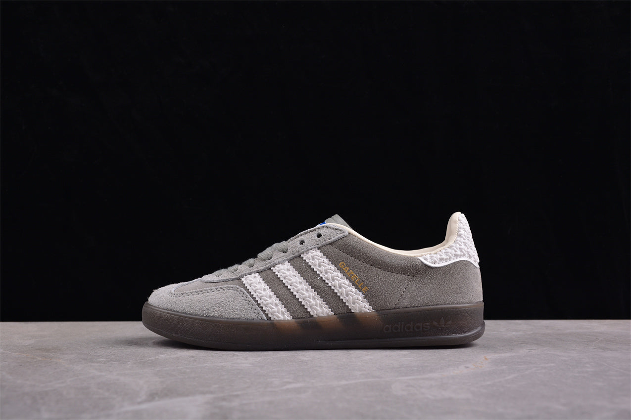 Gazelle gris y blanco