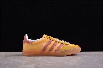 Gazelle amarillo y morado