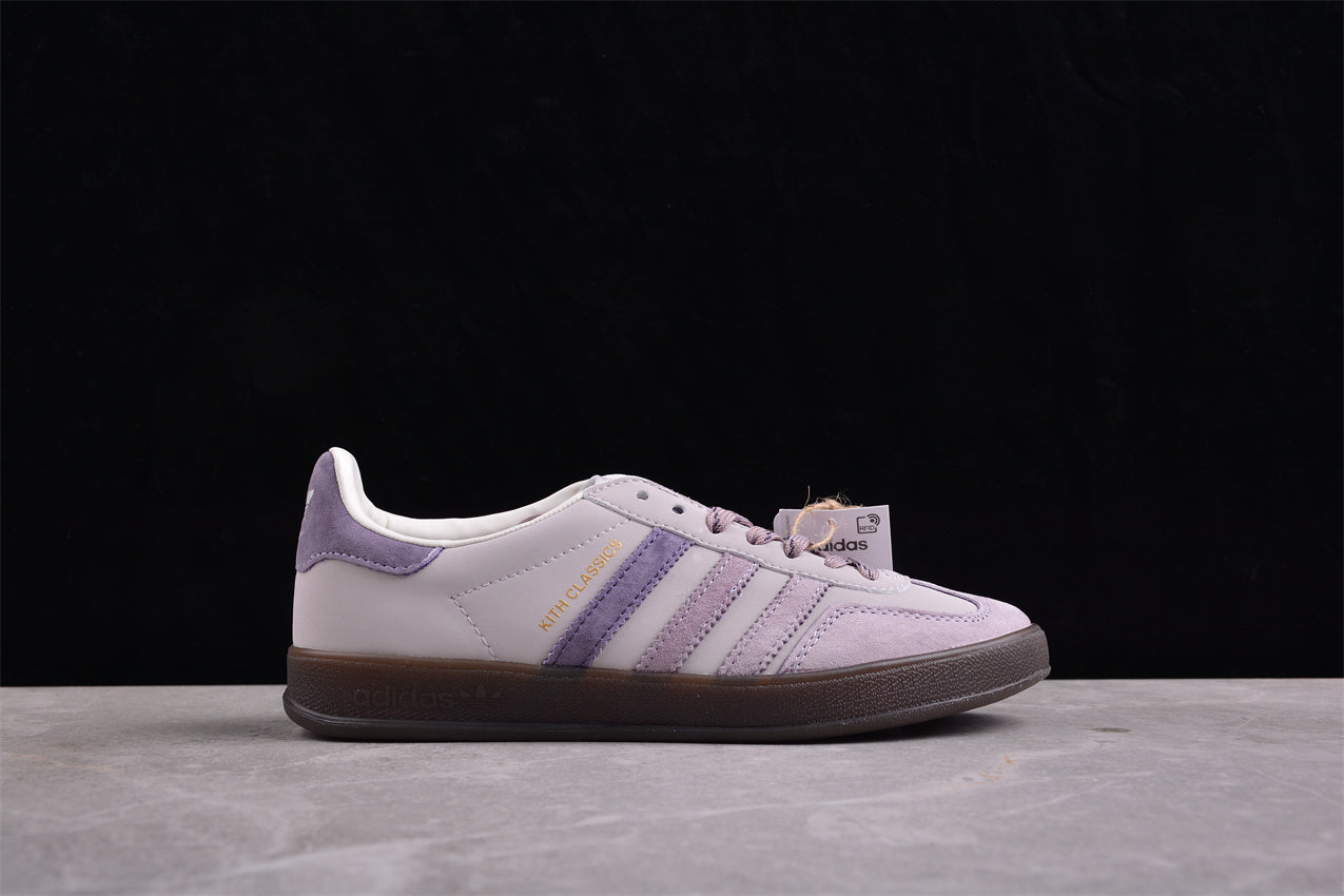 Gazelle blanco hueso y  lavanda