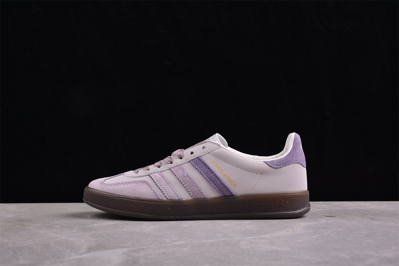 Gazelle blanco hueso y  lavanda