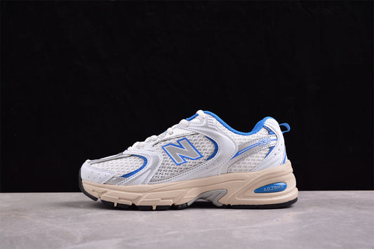 NB 530 blanco y azul