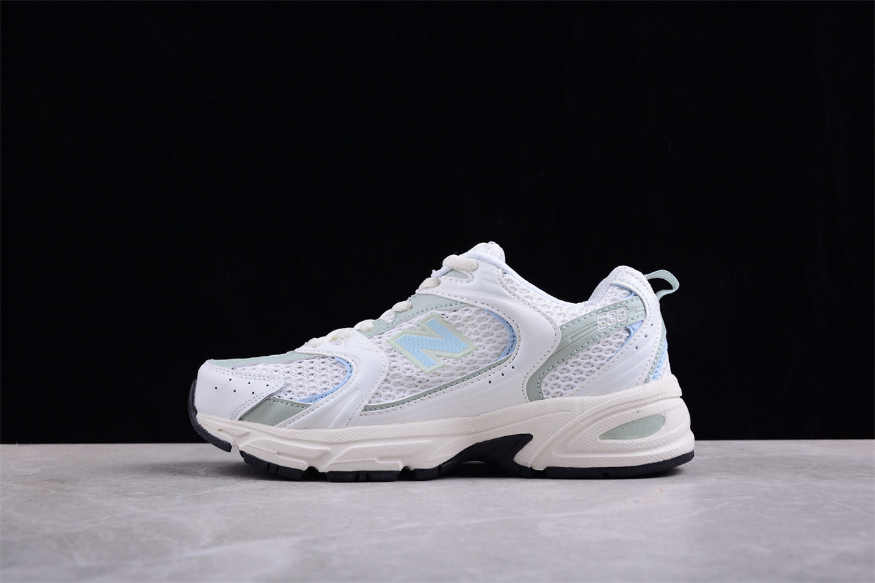 NB 530 blanco y verde menta