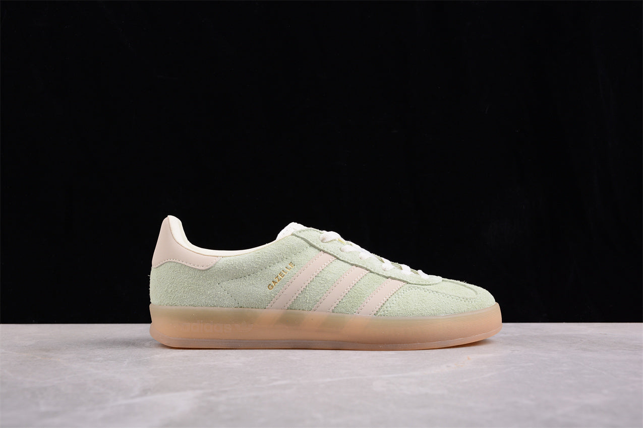 Gazelle verde pastel y blanco