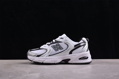 NB 530 blanco y negro