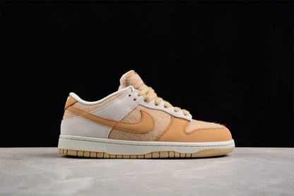Dunk Low beige y crema