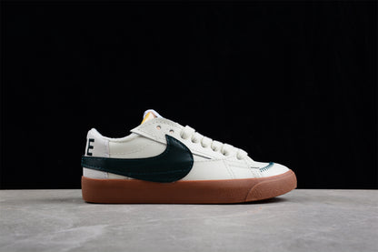 Blazer low '77 blanco y negro