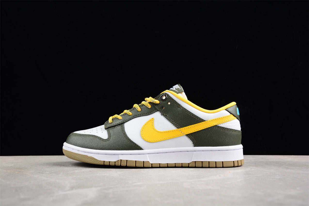 Dunk Low blanco, verde y amarillo