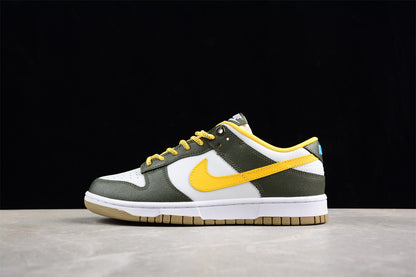 Dunk Low blanco, verde y amarillo