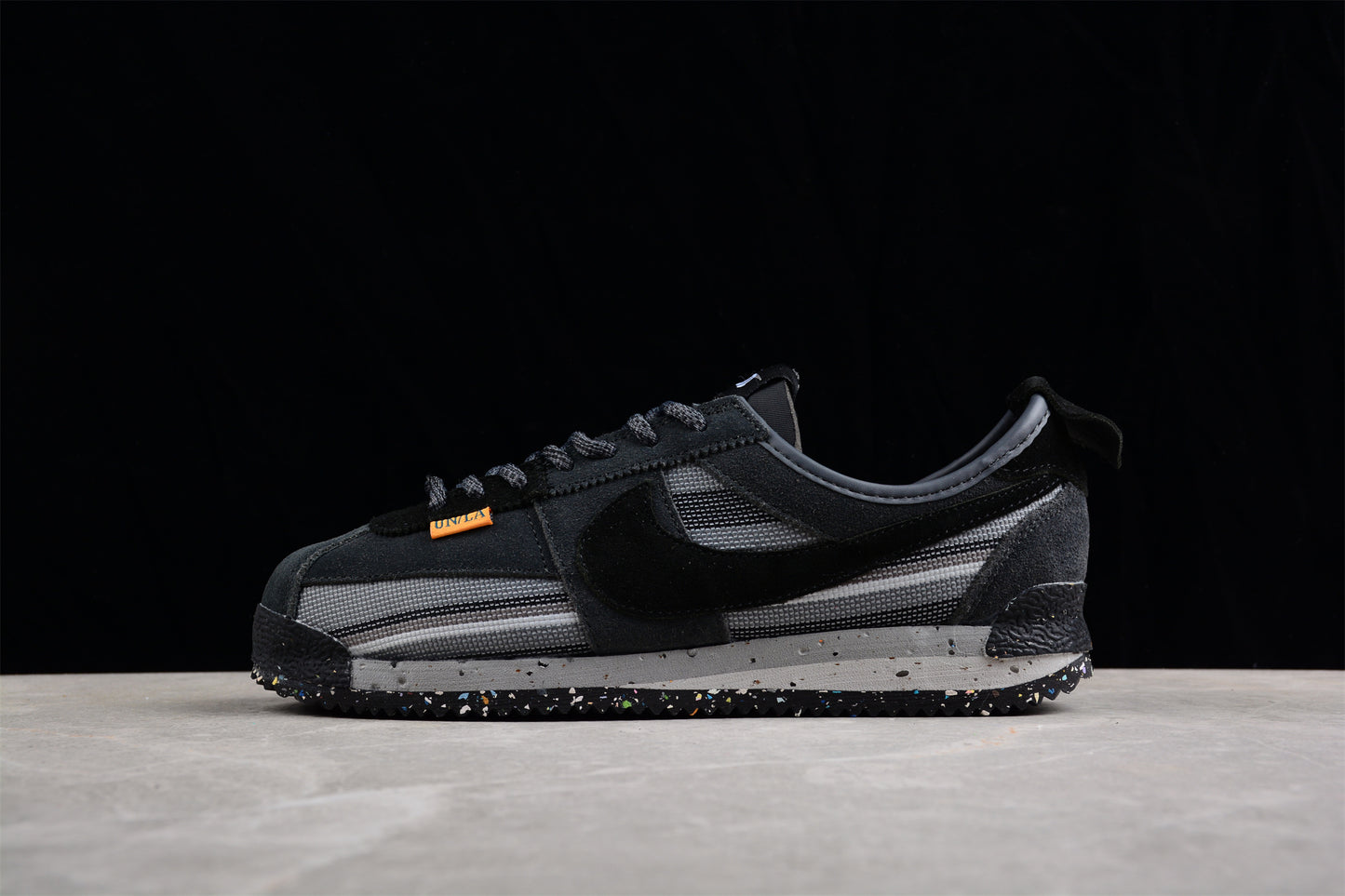 Cortez x Union LA negro y gris claro